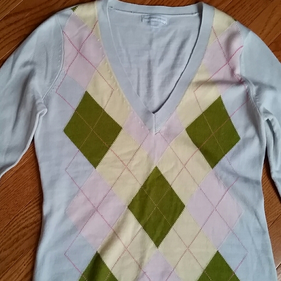 New York & Company Vneck sweater S - Picture 2 of 5